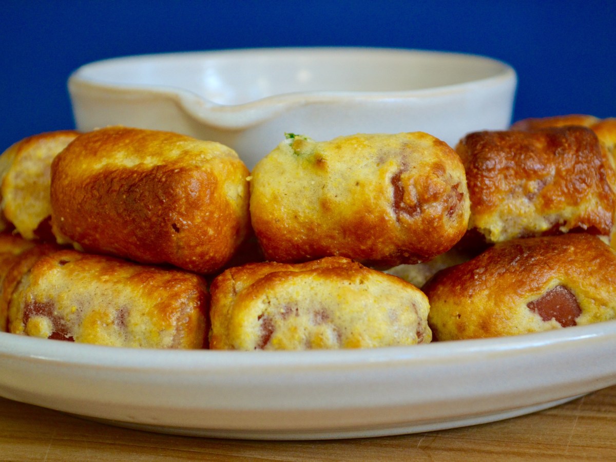 Air Fryer Corn&nbsp;Dogs