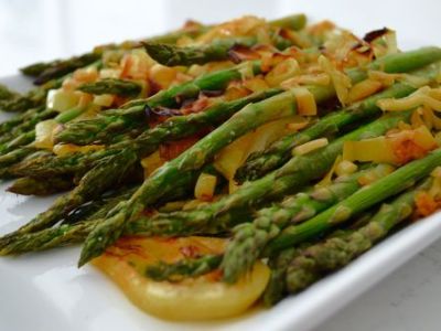 Asparagus with Lemon and&nbsp;Leeks