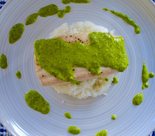 Grilled Mahi Mahi with Lemon Herb&nbsp;Sauce